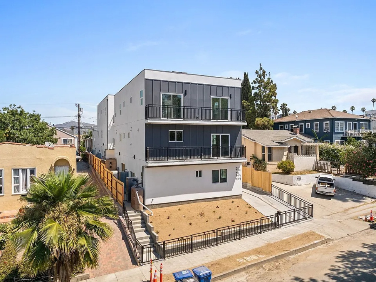 Coliving in Los Angeles